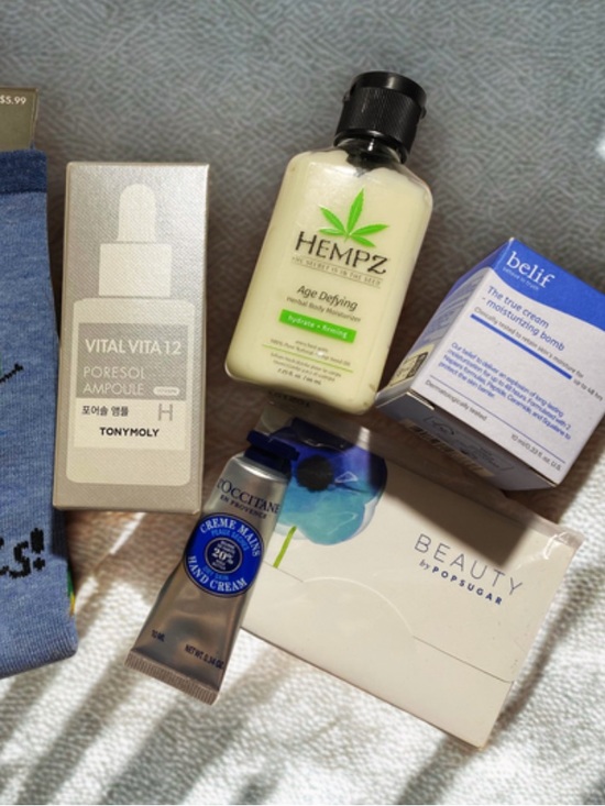 L'OCCITANE Accessories - FREE w purchase Bundle Cute Blue Novelty Women’s Socks with Corn Graphic